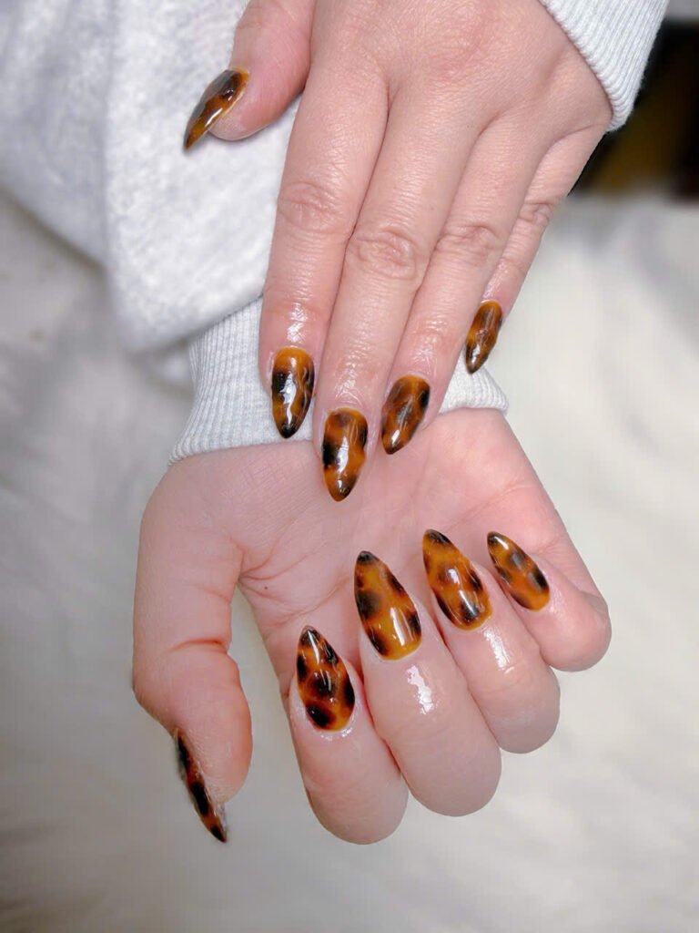 tortoise nail style nail in Yarmouth