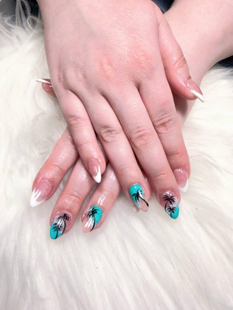 Summer Nails in Yarmouth