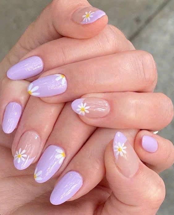Lavender Spring Nails with Daisy Floral Design